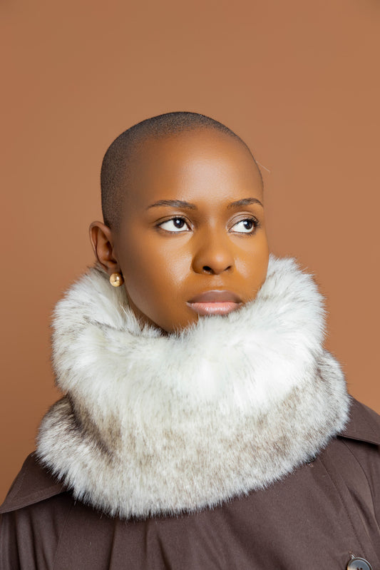 Amina Faux Fur Collar